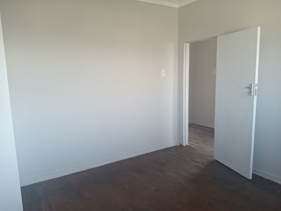2 Bedroom Property for Sale in Quigney Eastern Cape
